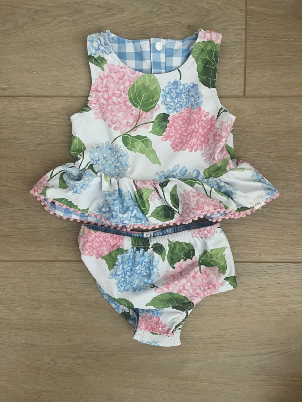 NWOT MUD PIE Hydrangea and Blue Gingham reversible swimsuit 2 Piece 12-18 Mo